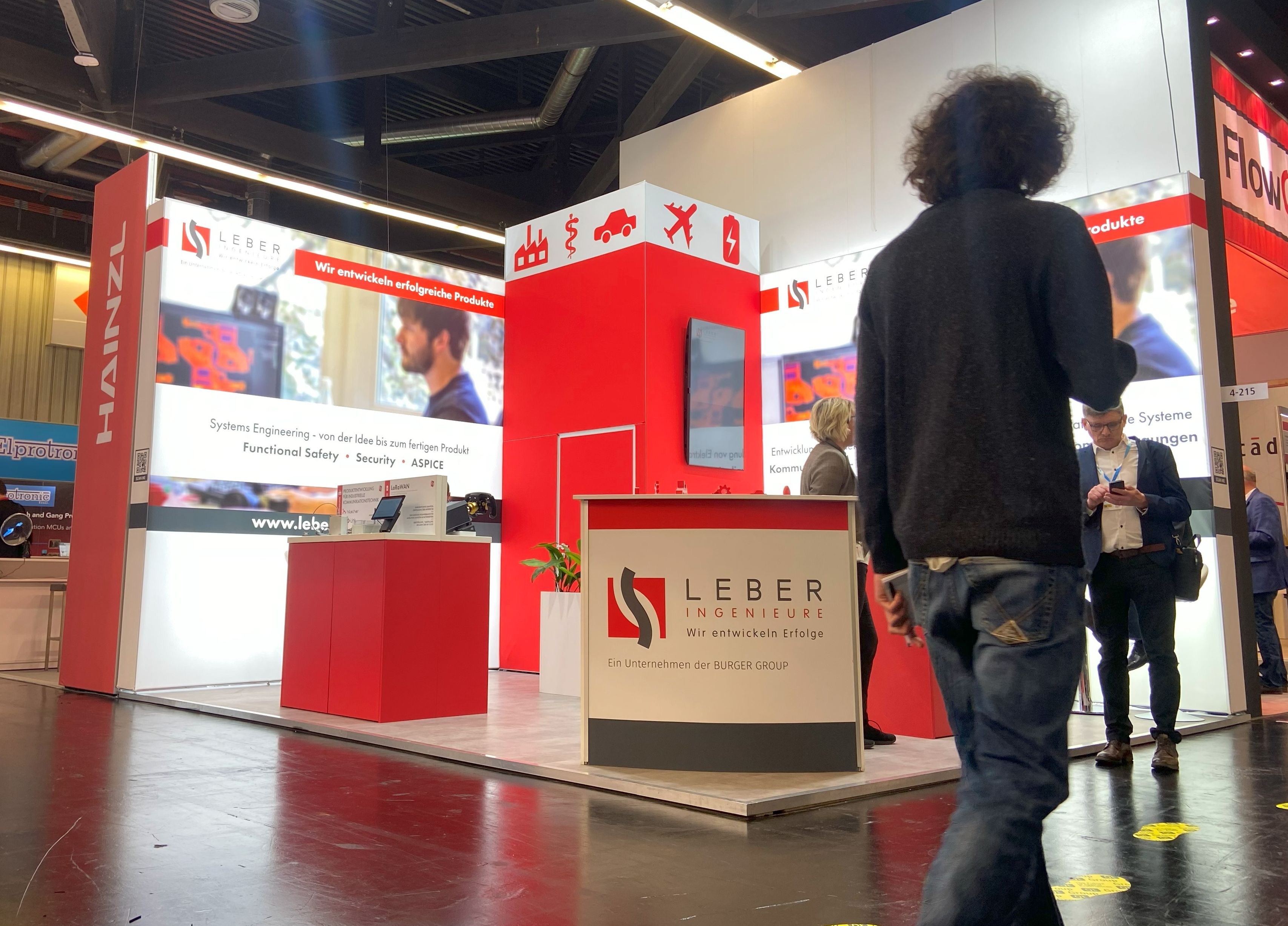 Messestand von Systemtechnik LEBER